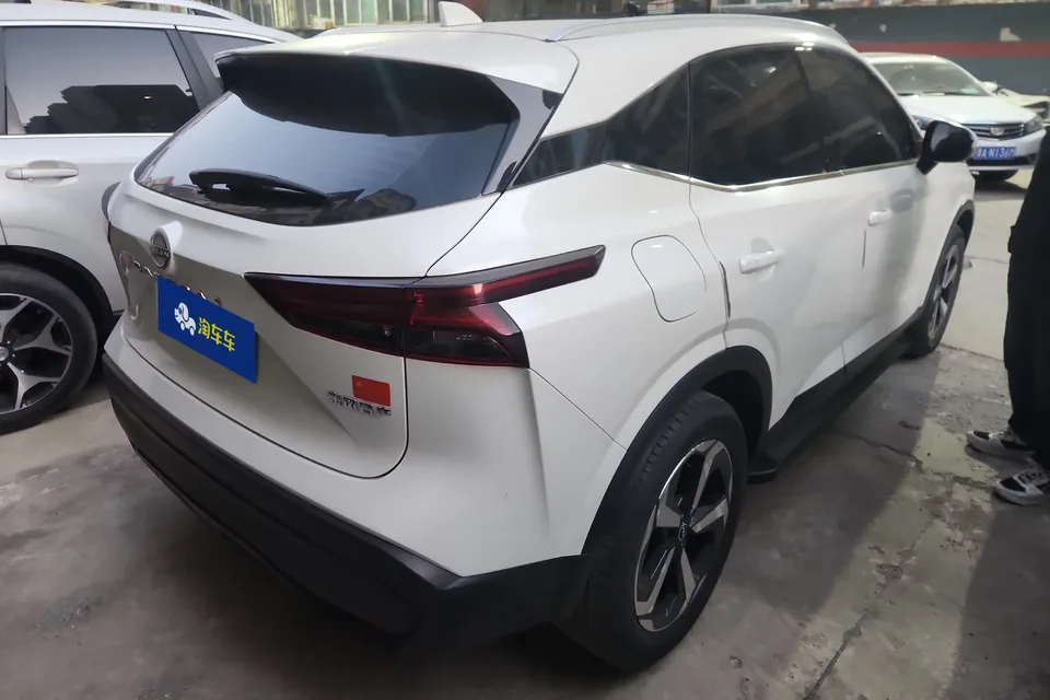 Nissan Qashqai 1.3T Deluxe Edition 2024 — миниатюра 4