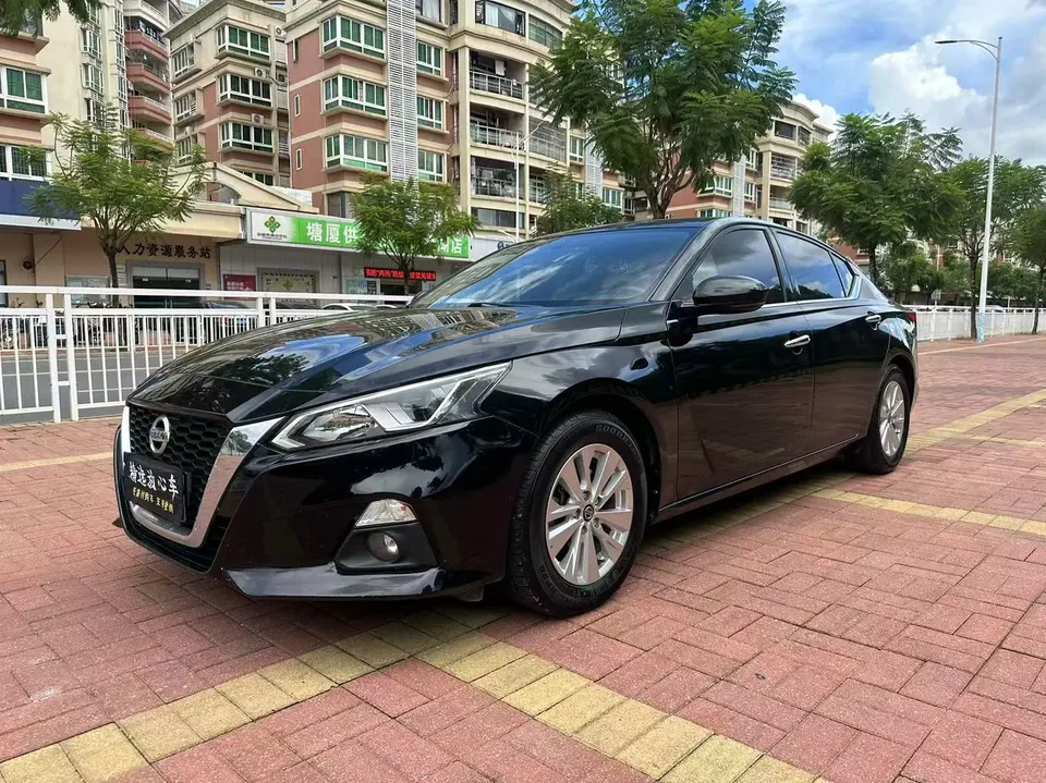 Nissan Altima 2022