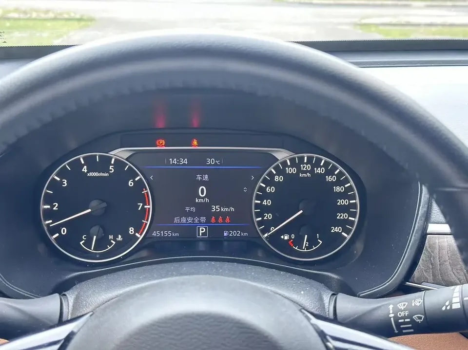 Nissan Altima 2.0L XL-Upr Premium Edition 2024 — миниатюра 3