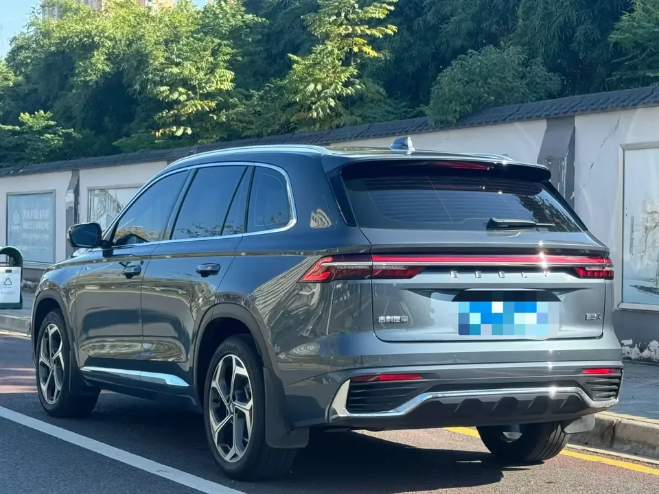 Geely Monjaro 2.0TD DCT EVO 2WD Premium Edition 2022 — миниатюра 4