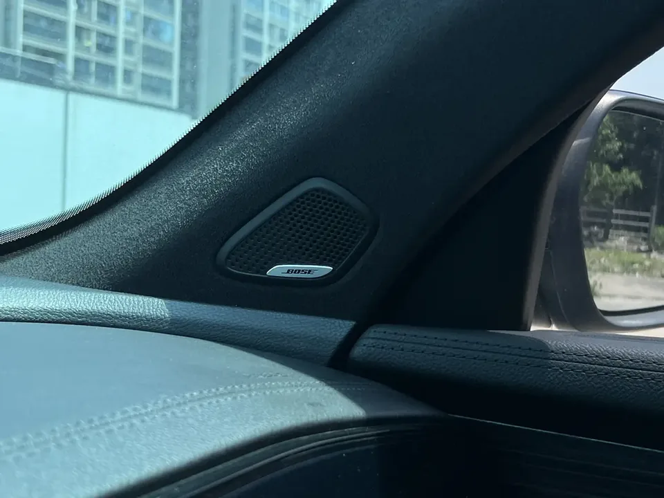Geely Monjaro 2.0TD DCT EVO 2WD flagship model 2022 — миниатюра 4