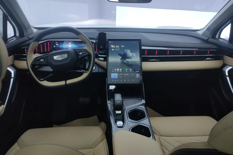 Geely Atlas L Boyue L 2023 1.5TD DCT Premium Edition 2024 — миниатюра 3