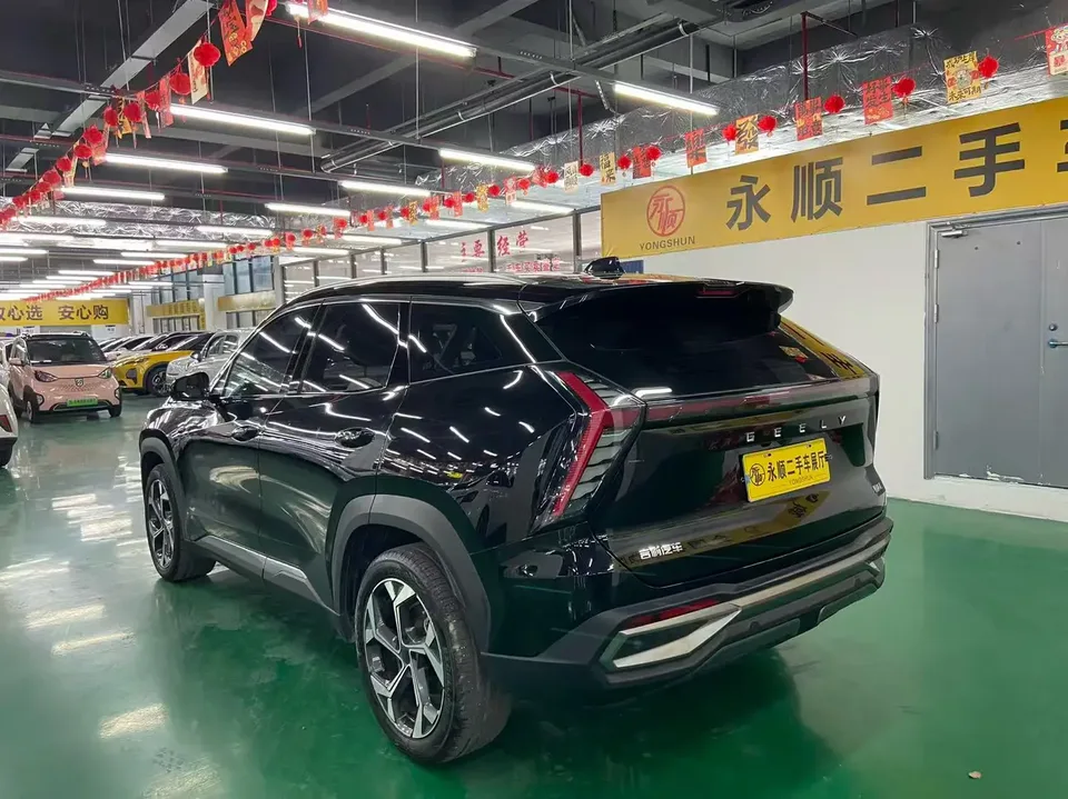 Geely Atlas L Boyue L 2023 1.5TD DCT Premium Edition 2024 — миниатюра 5