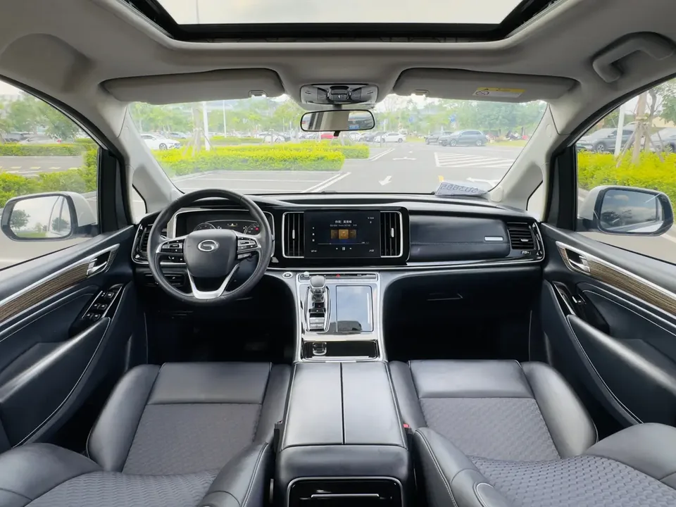 GAC Trumpchi M8 Trumpchi M8 2023 Lingxiu Series 390T Deluxe Edition 2024 — миниатюра 4