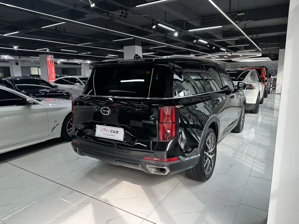 GAC Trumpchi GS8 Trumpchi GS8 2022 Pilot Series 2.0TGDI 2WD luxury smart connected version 7 seats 2023 — миниатюра 2