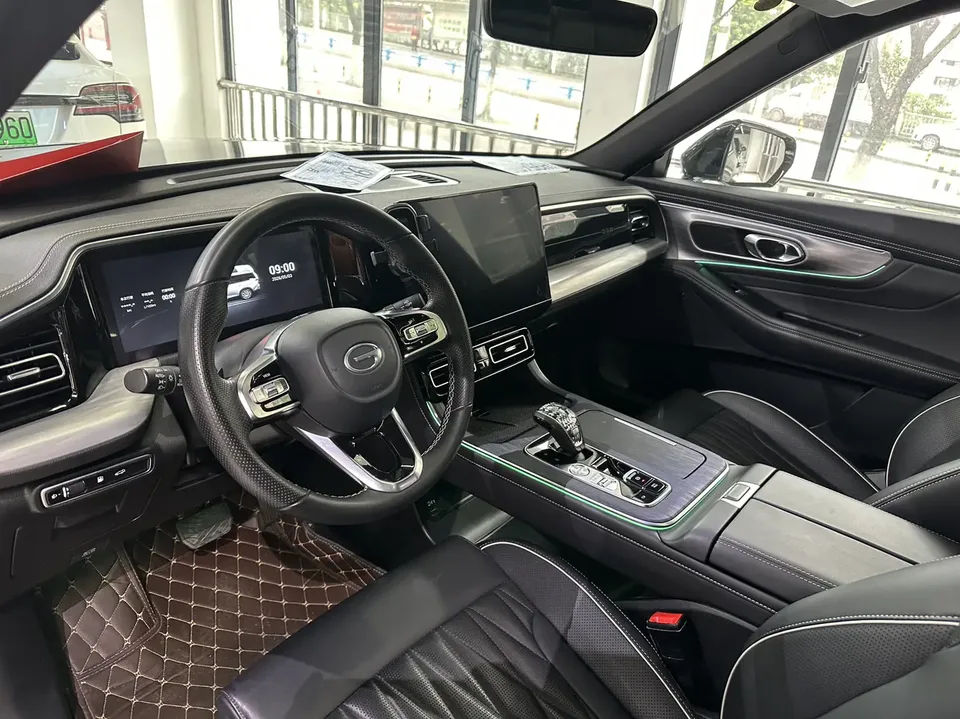 GAC Trumpchi GS8 Trumpchi GS8 2022 Pilot Series 2.0TGDI 2WD luxury smart connected version 7 seats 2023 — миниатюра 5