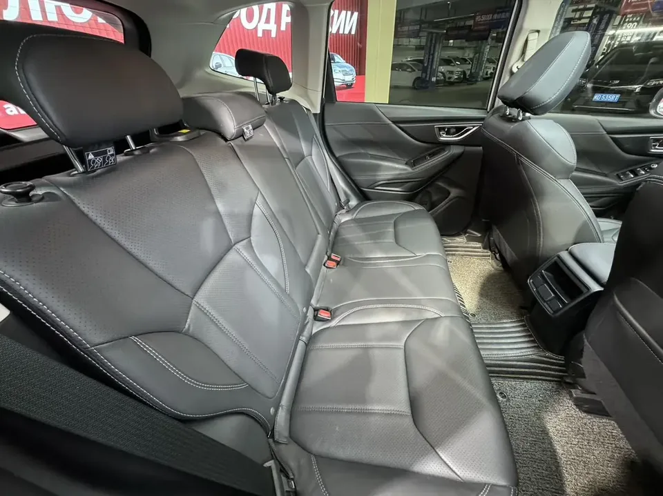 Subaru Forester FORESTER 2021 2.0i Deluxe Edition 2022 — миниатюра 3