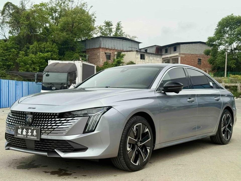 Peugeot 508L 2025