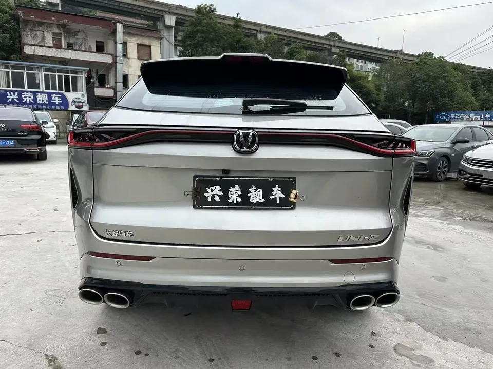 Changan Uni-Z Changan UNI-Z 2025 1.5T DCT Premium Edition 2024 — миниатюра 2