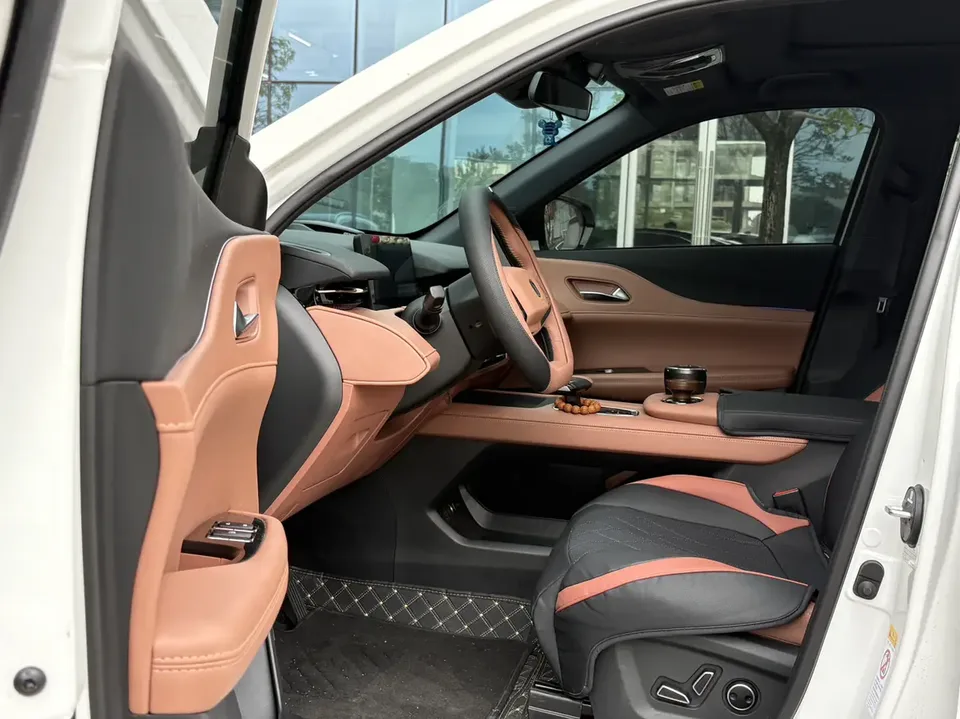 Changan Uni-Z Smart New Blue Whale 500Bar MAX 2025 — миниатюра 5
