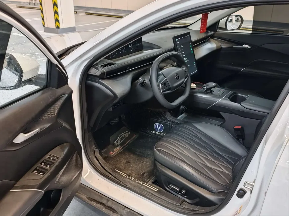 Changan Eado Yida 2023 ETA 1.5T GDI Automatic Pilot 2024 — thumbnail 3