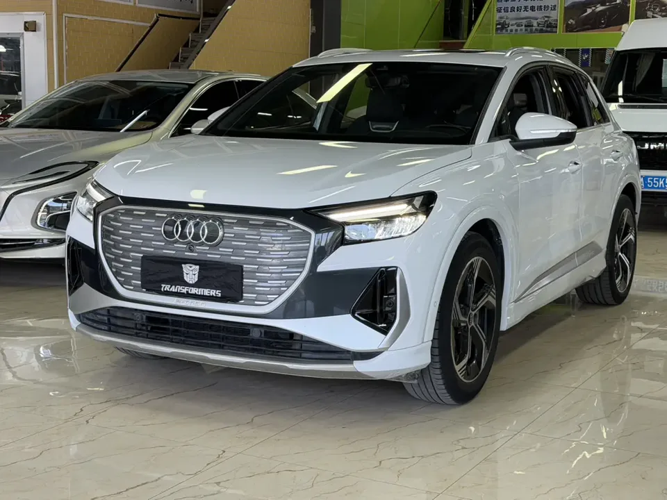 Audi Q4 e-tron 2023