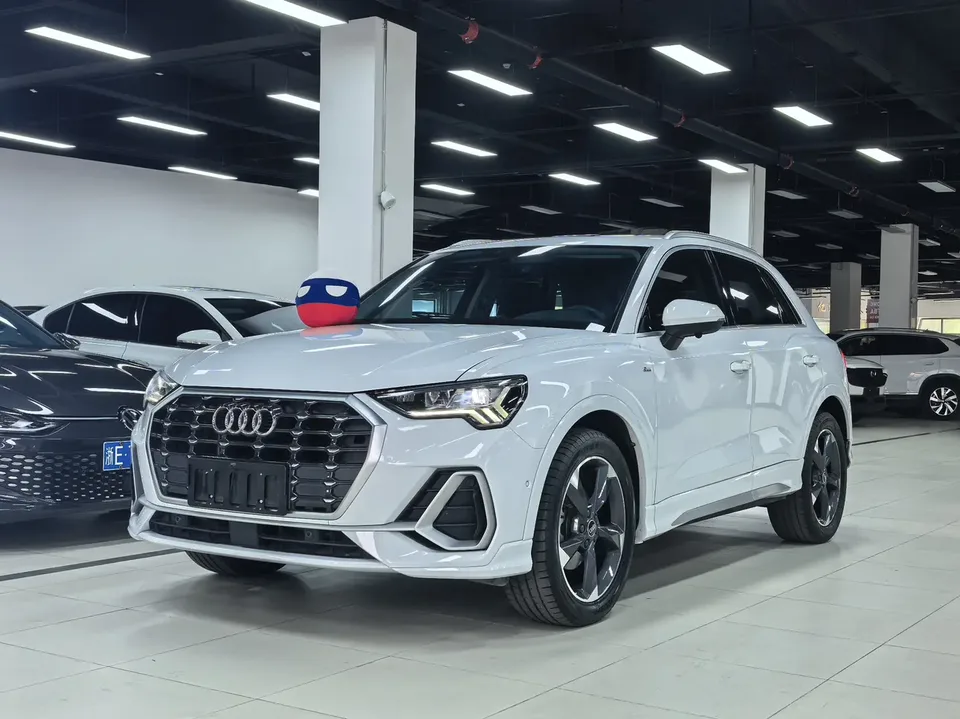Audi Q3 2022