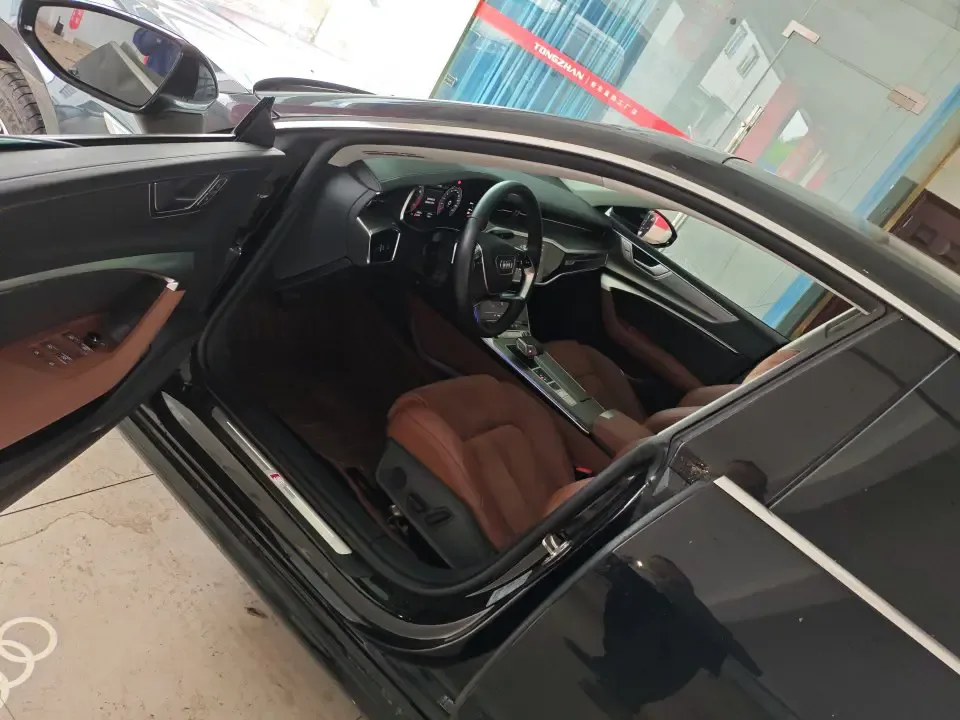 Audi A7L A7L 2024 45 TFSI Luxury Edition 2024 — thumbnail 3
