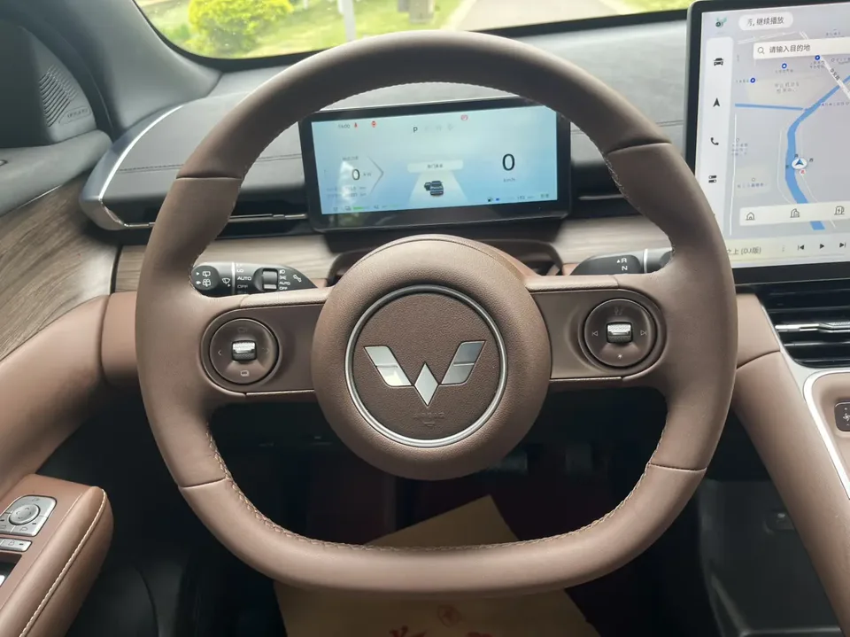 Wuling Starlight S PHEV 130km Pilot Edition 2025 — миниатюра 3