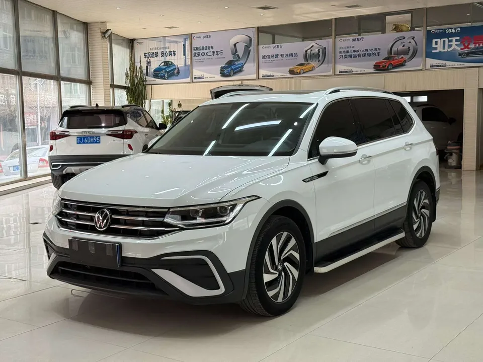 Volkswagen Tiguan L 2023