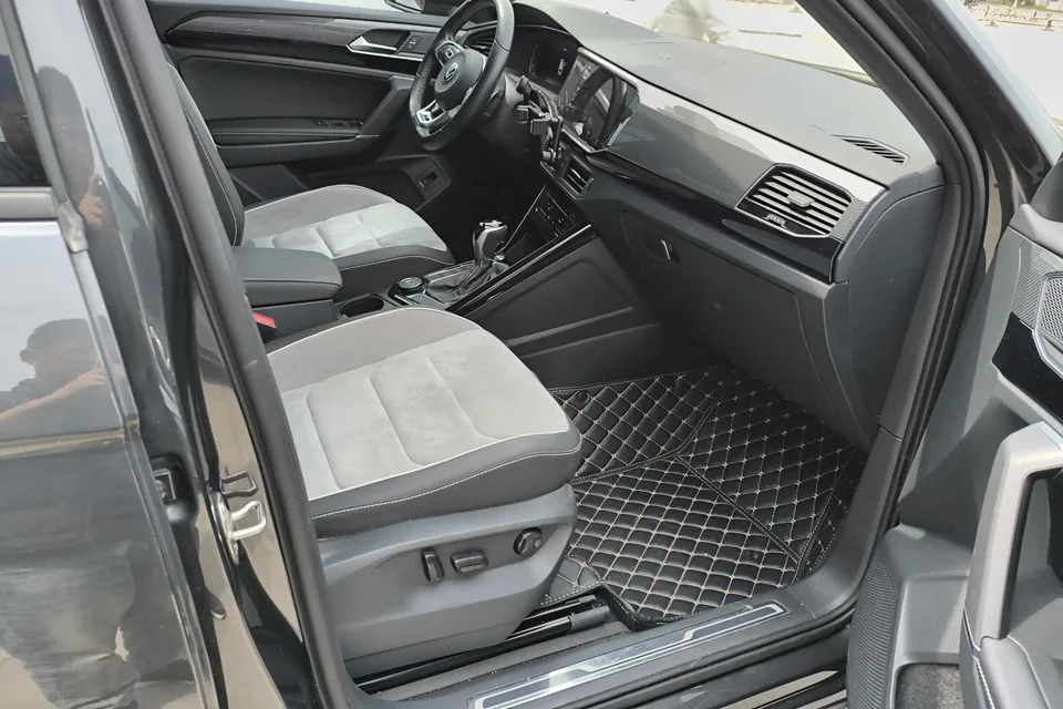 Volkswagen Tayron Tanyue 2022 380TSI four-wheel drive R-Line intelligent version 2022 — миниатюра 3