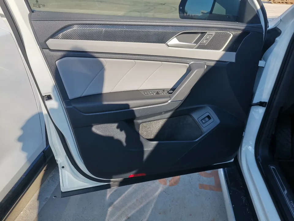Volkswagen Tayron Tanyue 2023 280TSI 2WD Luxury Plus Advanced Edition 2023 — миниатюра 2