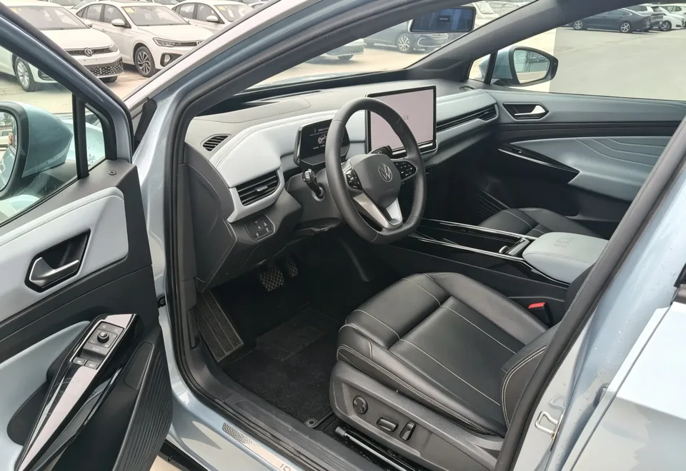 Volkswagen ID.4X ID.4 X 2025 Smart Edition Pure Smart Edition 2024 — миниатюра 5
