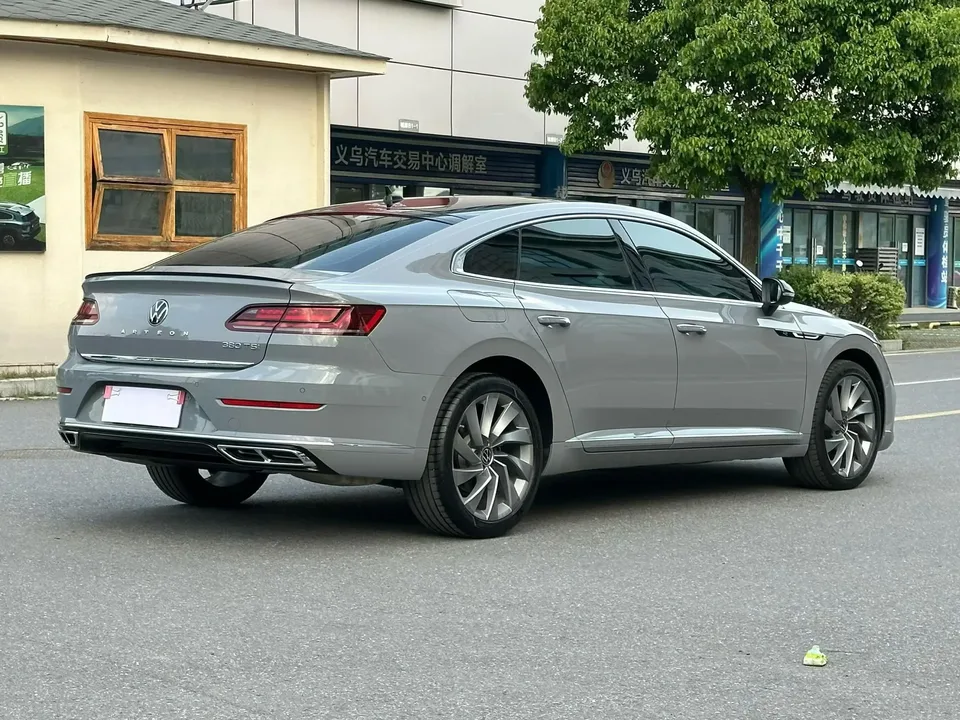 Volkswagen Arteon CC 2023 Volkswagen CC 2023 380TSI Eye-catching Edition 2023 — thumbnail 2