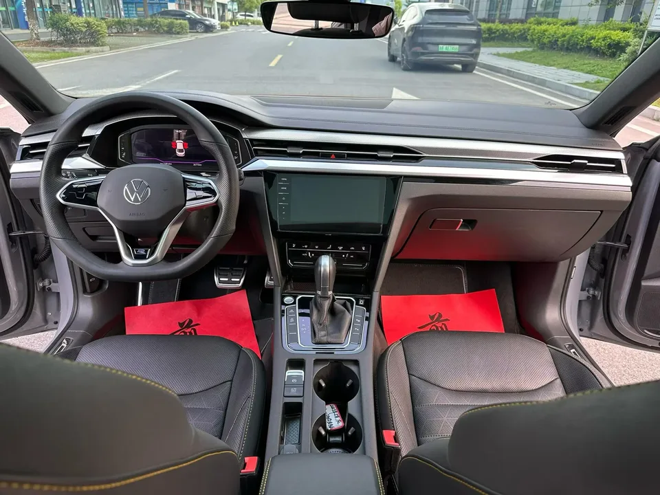 Volkswagen Arteon CC 2023 Volkswagen CC 2023 380TSI Eye-catching Edition 2023 — thumbnail 5