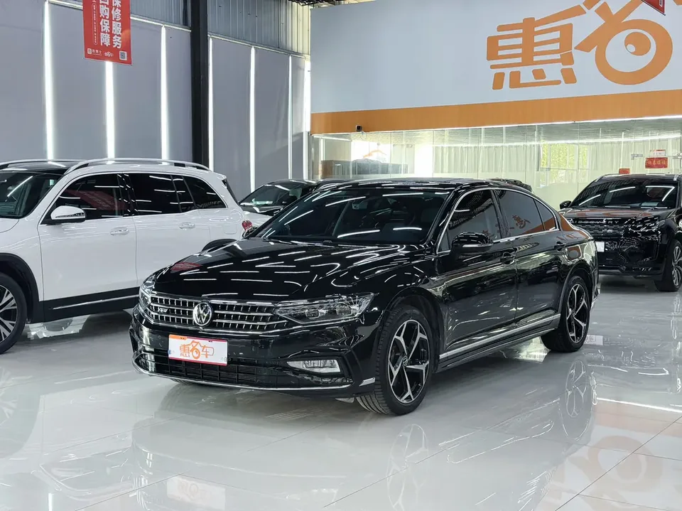 Volkswagen Magotan 2024