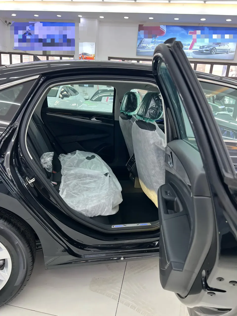 Volkswagen Passat PHEV Passat PHEV 2025 430PHEV Hybrid Business Edition 2026 — миниатюра 3