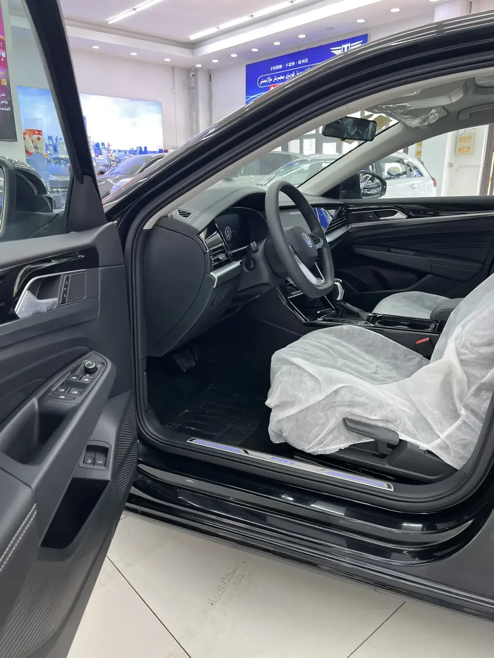 Volkswagen Passat PHEV Passat PHEV 2025 430PHEV Hybrid Business Edition 2026 — миниатюра 5