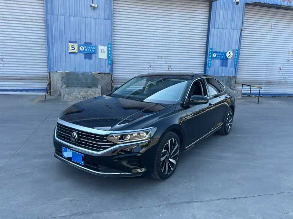 Volkswagen Passat 2022