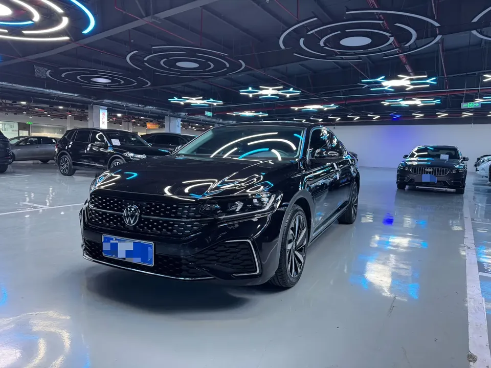 Volkswagen Passat 2022