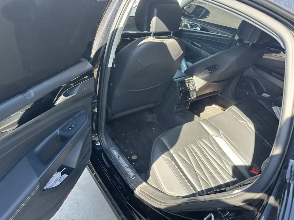 Volkswagen Passat Passat 2022 330TSI Starry Sky Deluxe Edition 2022 — миниатюра 5