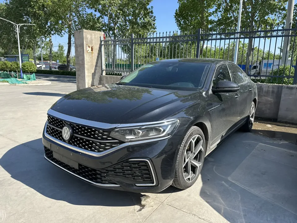 Volkswagen Passat 2022