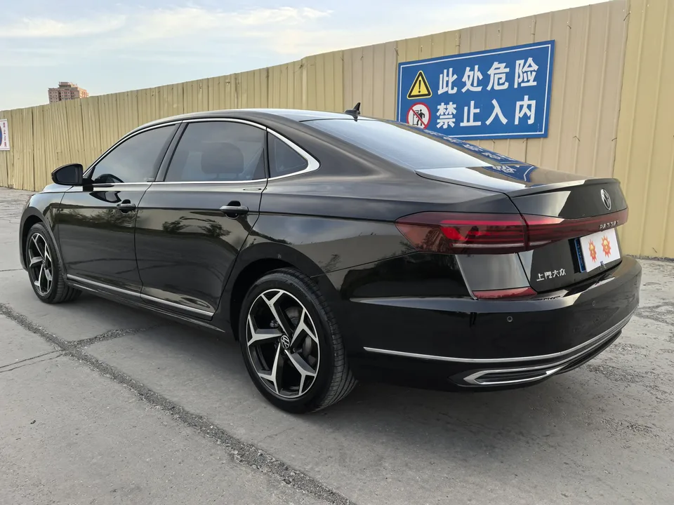 Volkswagen Passat facelift 380TSI luxury version 2024 — миниатюра 4