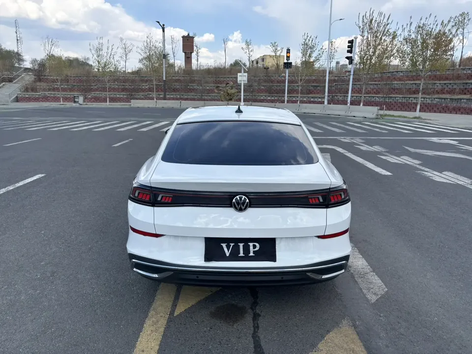 Volkswagen Lamando Lingdu Lingdu L 280TSI DSG Cool Edition 2022 — миниатюра 2