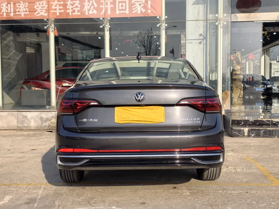 Volkswagen Sagitar 2023 Sagitar 300TSI DSG Beyond Edition 2023 — миниатюра 2