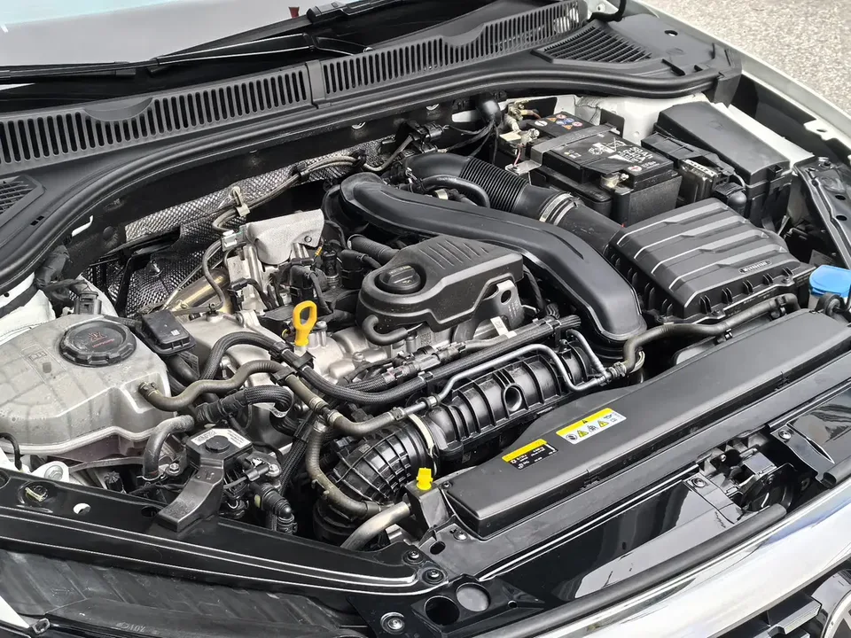 Volkswagen Sagitar Sagitar 300TSI DSG Beyond Edition 2024 — миниатюра 2