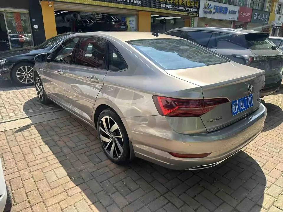 Volkswagen Sagitar Sagitar 280TSI DSG Excellence Edition 2022 — миниатюра 4