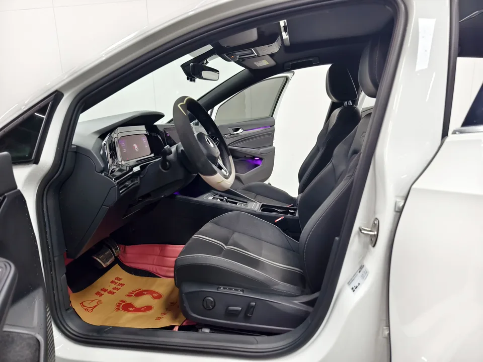 Volkswagen Golf Golf 2023 280TSI DSG R-Line Lite 2023 — миниатюра 2