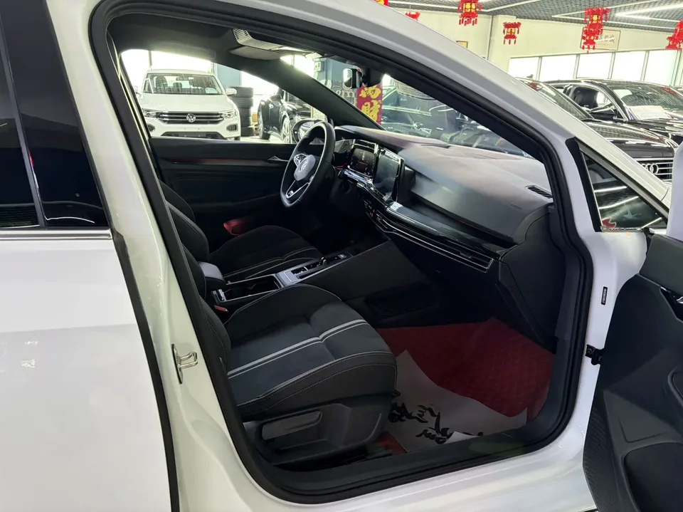 Volkswagen Golf Golf 2021 280TSI DSG R-Line 2022 — миниатюра 3
