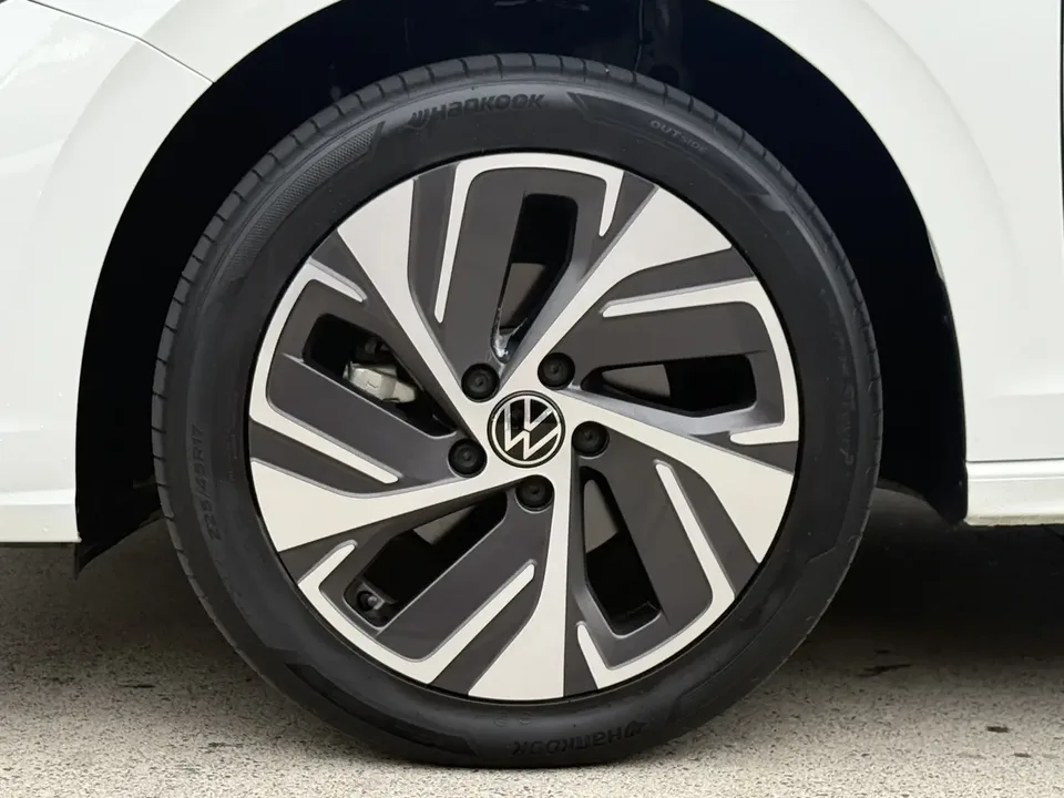 Volkswagen Bora Bora 2023 200TSI DSG Zhixing PRO Edition 2023 — миниатюра 3