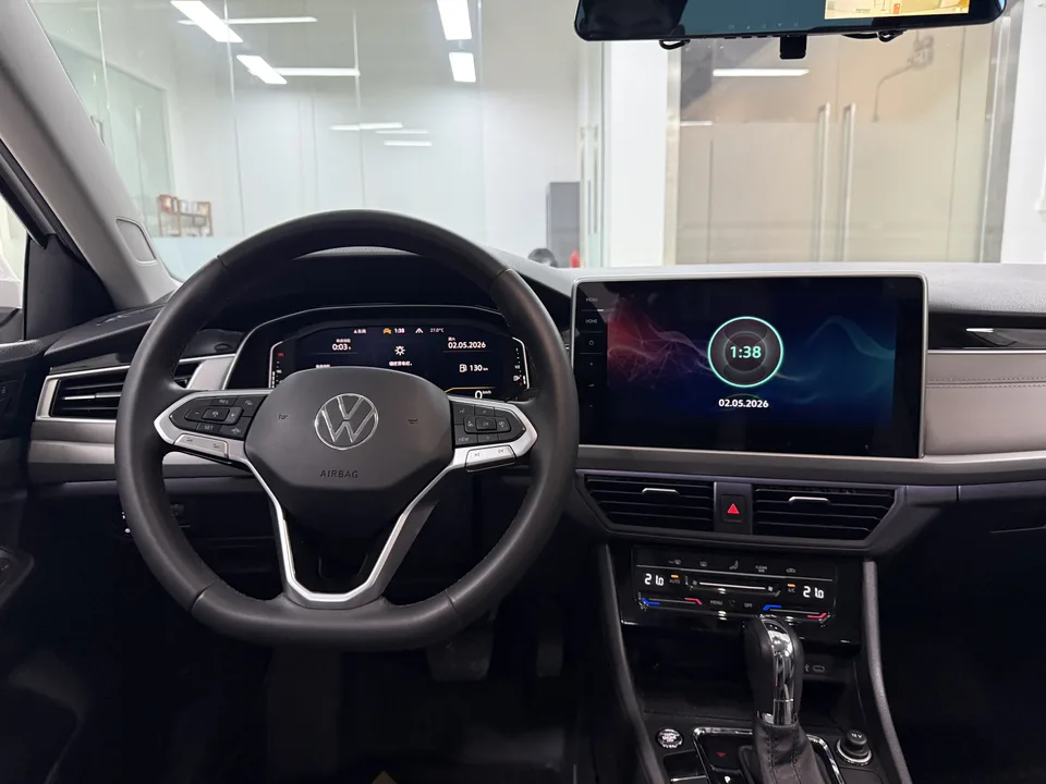 Volkswagen Bora Bora 2023 280TSI DSG Premium Edition 2022 — миниатюра 3