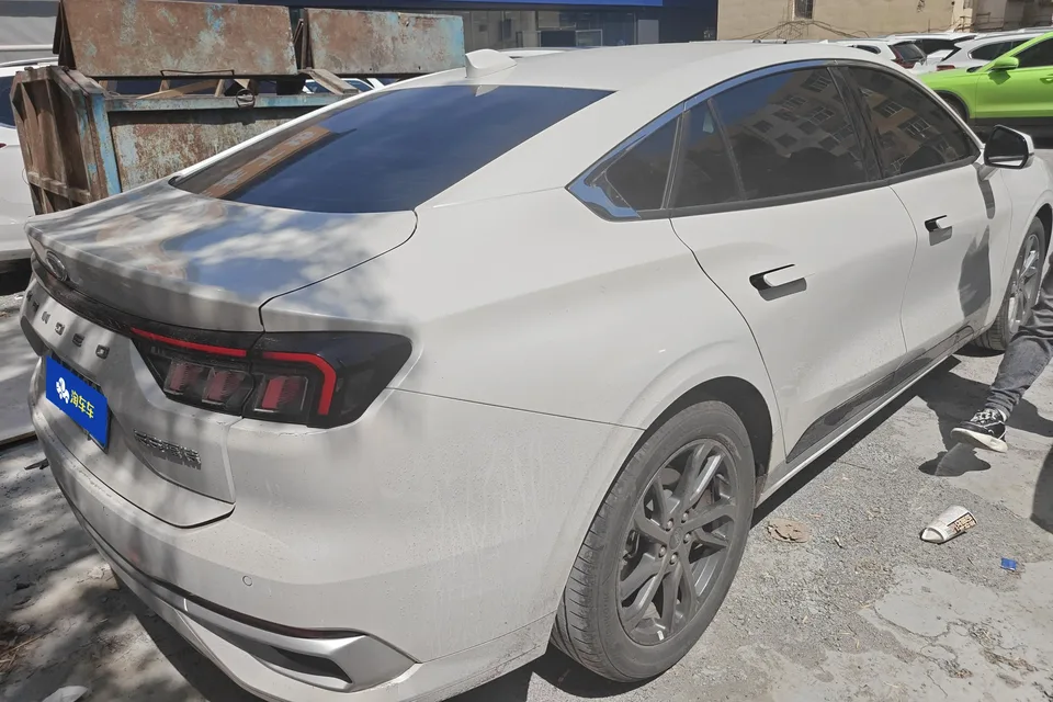 Ford Mondeo 2023