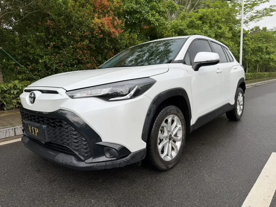 Toyota Frontlander 2023