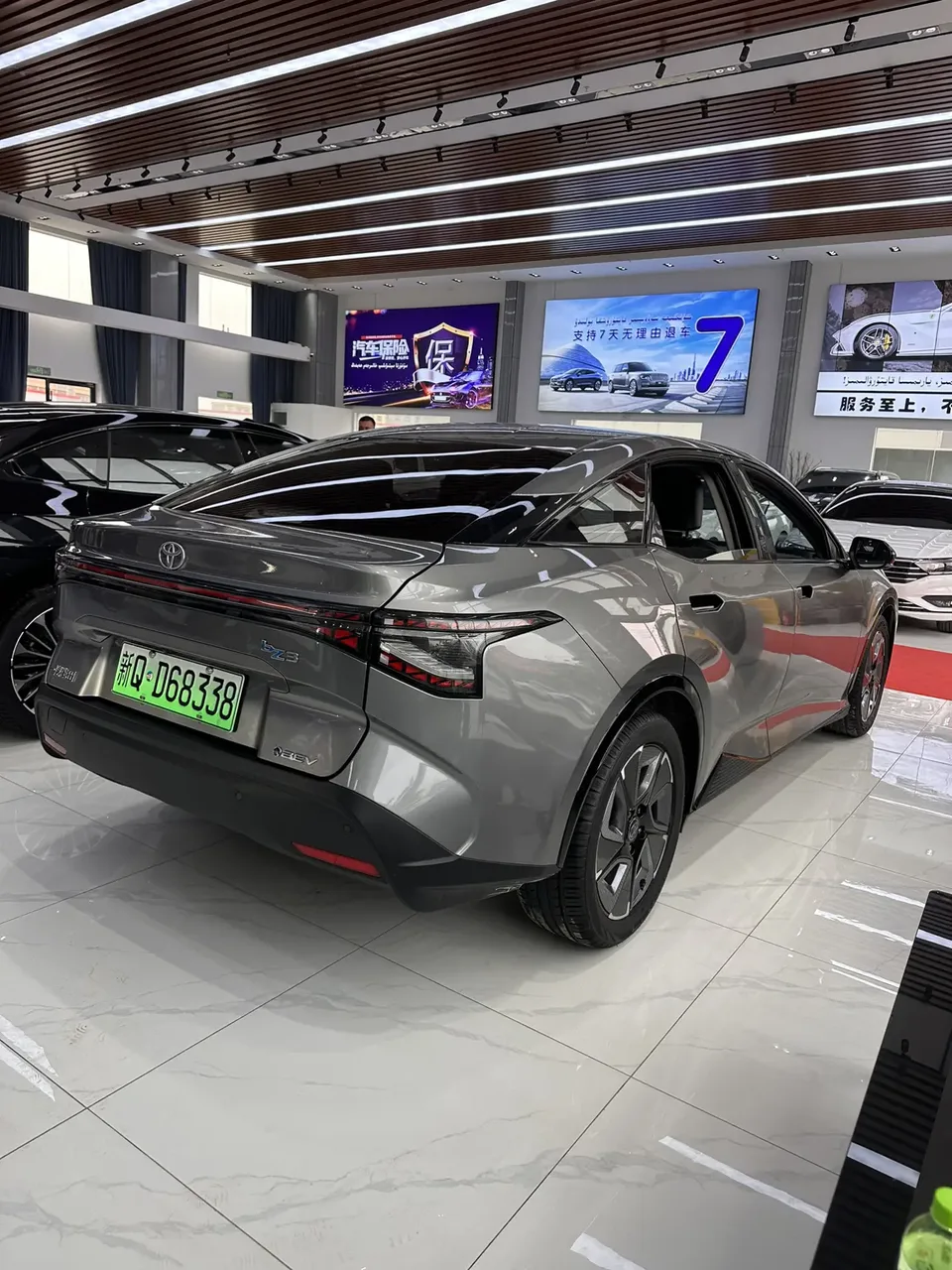 Toyota bZ3 Elite PRO 2023 — миниатюра 2
