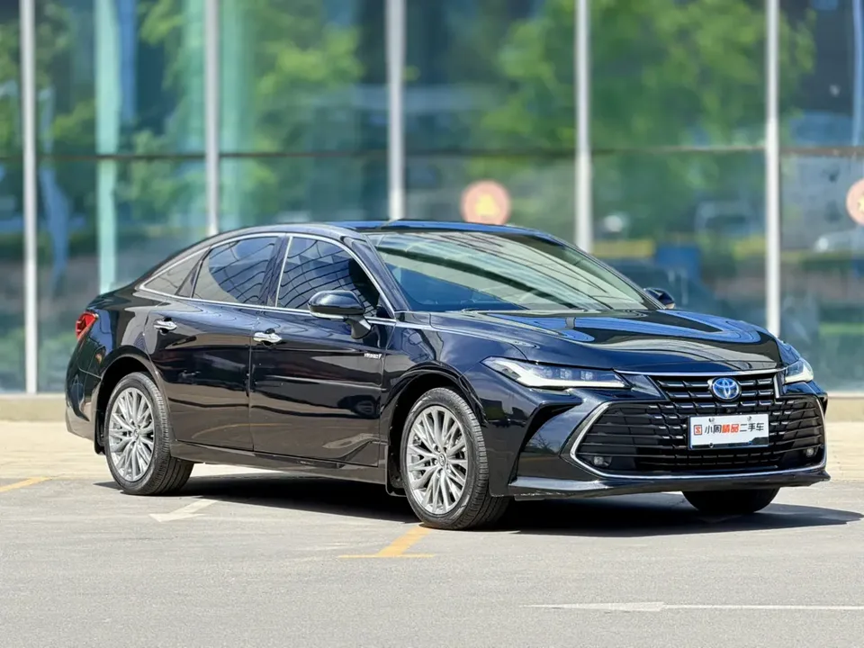 Toyota Avalon Asian dragon 2022 Avalon Hybrid 2.5L XLE Premium Edition 2022 — thumbnail 3