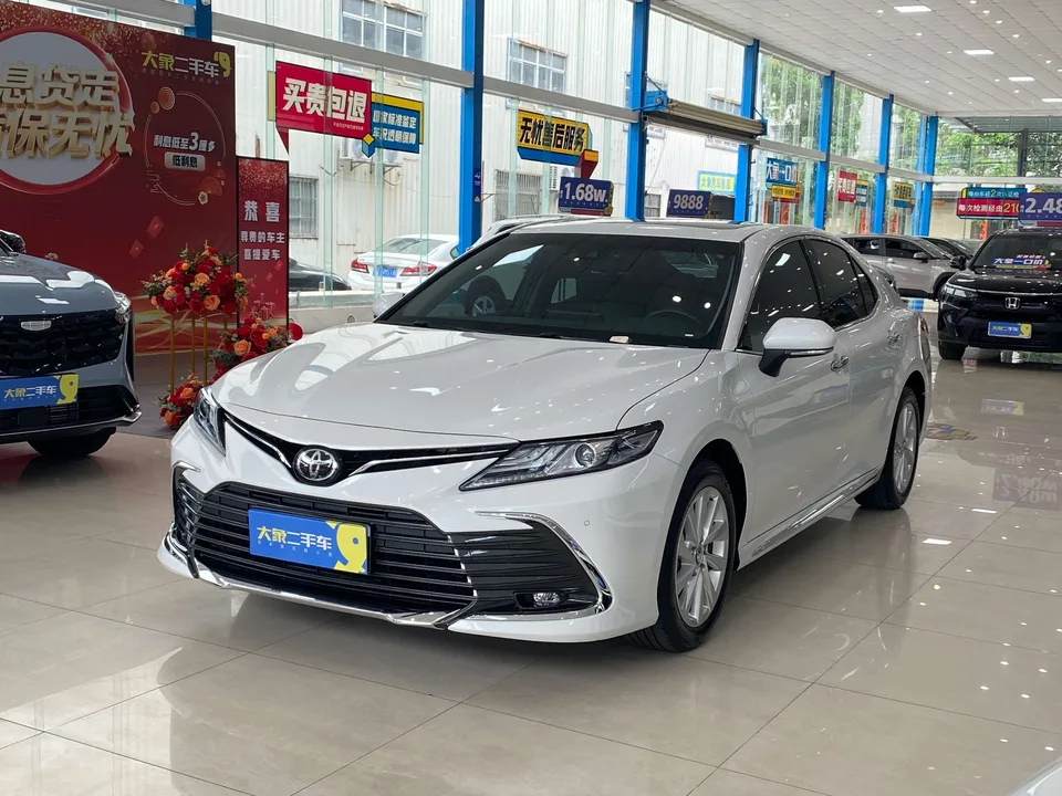 Toyota Camry 2023