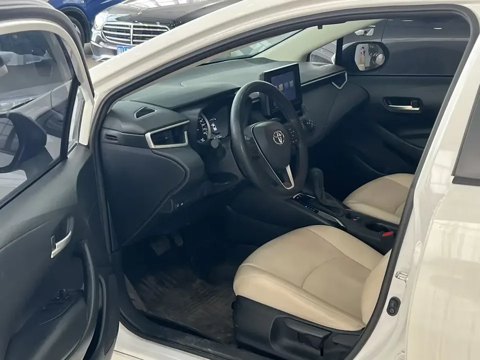 Toyota Corolla Corolla 2021 1.2T S-CVT Pioneer Edition 2023 — миниатюра 5