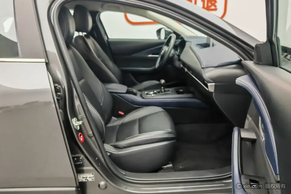 Mazda CX-30 2.0L Manual Shangyue Edition 2022 — миниатюра 4