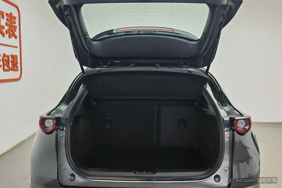 Mazda CX-30 2.0L Manual Shangyue Edition 2022 — миниатюра 5