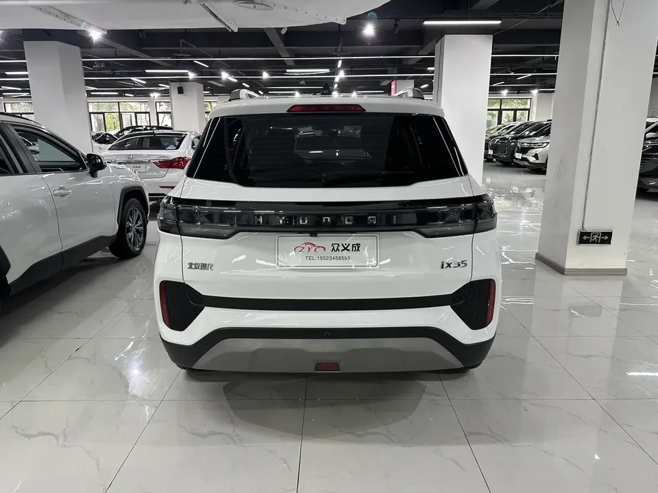 Hyundai ix35 Hyundai ix35 2021 2.0L Automatic 2WD Leading Edition GLS 2023 — миниатюра 2